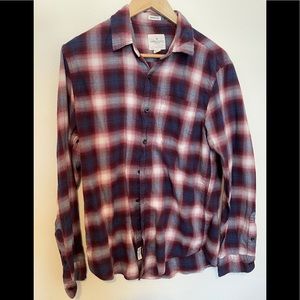 AMERICAN EAGLE “seriously soft” button